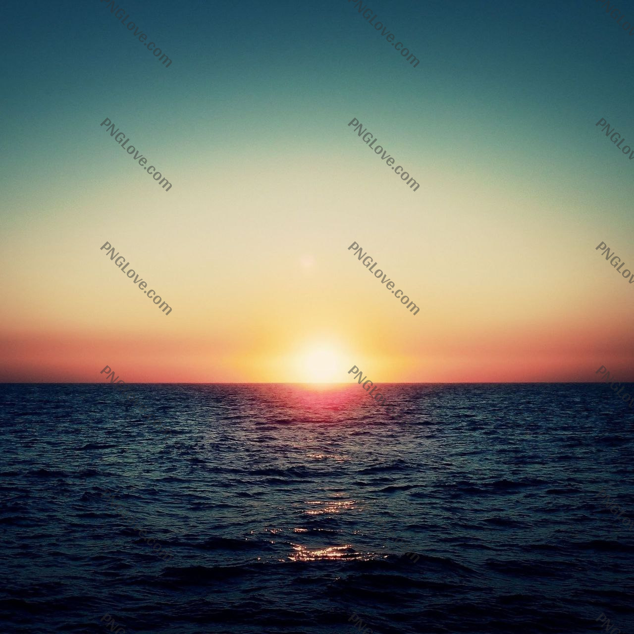Beautiful Vintage Sunset Over Ocean | Website Background